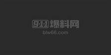 重庆龙湖U城 小仙女与外卖员发生争执公然将其踩在脚下 甚至扇其耳光 态度十分嚣张！